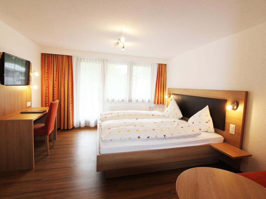 Hotel Monte-Moro Saas-Almagell Bilik gambar
