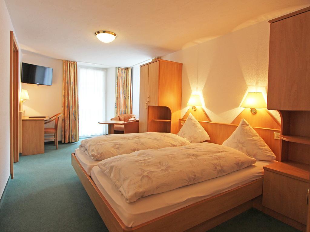 Hotel Monte-Moro Saas-Almagell Bilik gambar